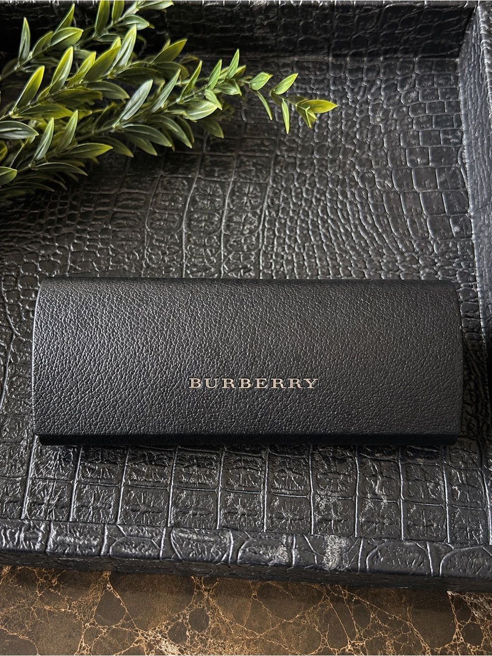 Authentic Burberry Glasses Case Black Hard Shell Eyeglass Sunglasses